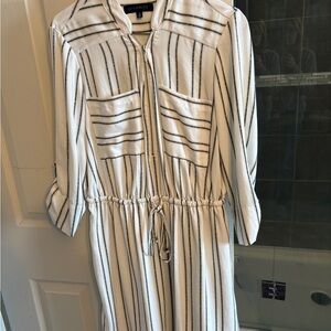 Bundle deal! 🌟🎉 3 Dynamite Black and White Striped Long Sleeve Dress/ blouses